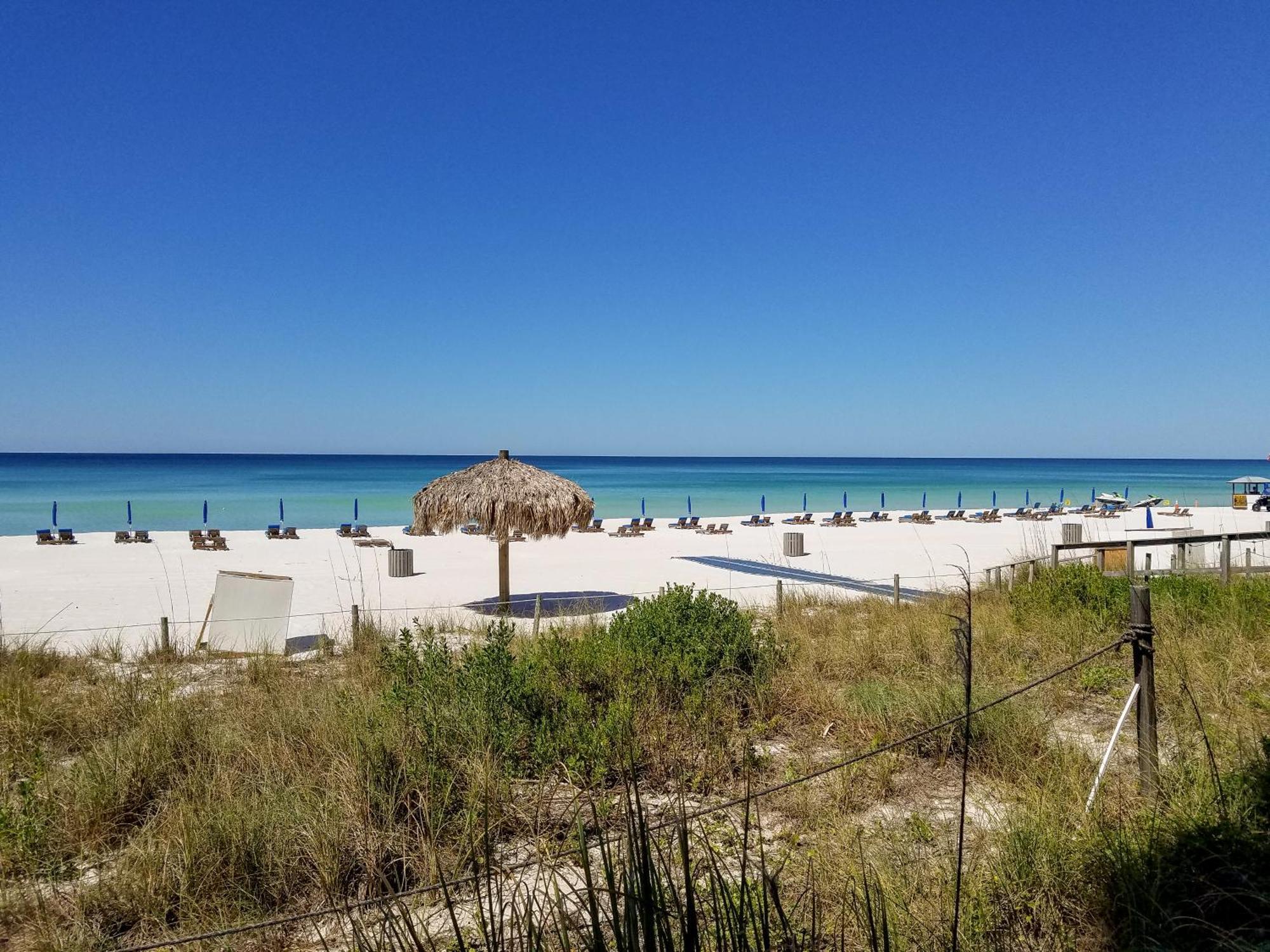 Holiday home Haven! 2br 2ba Sleeps 6! Coastal Paradise Awaits! Panama City Beach